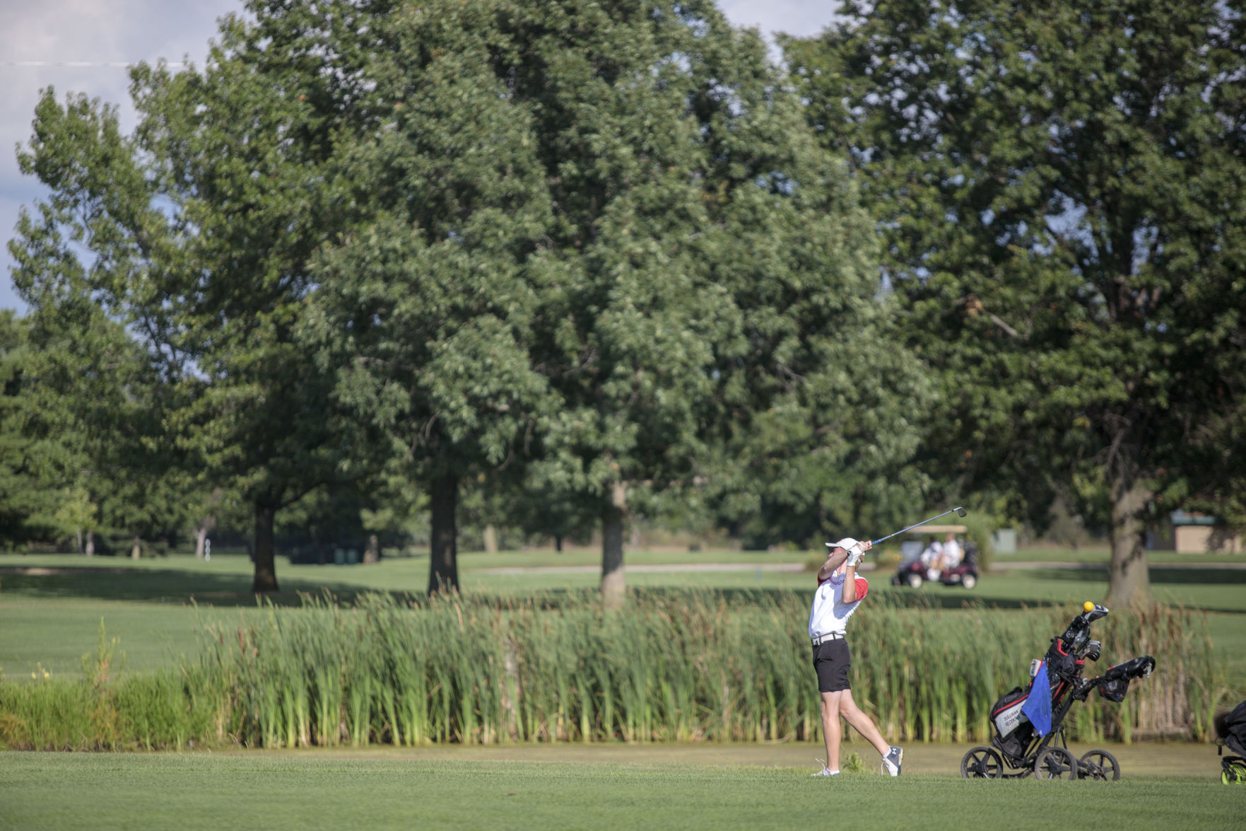 GALLERY-boys-golf-082620-32.jpg